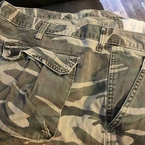 Carg camo pants